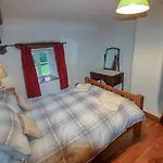Little Barracks, Characterful In Rural Location Little Strickland