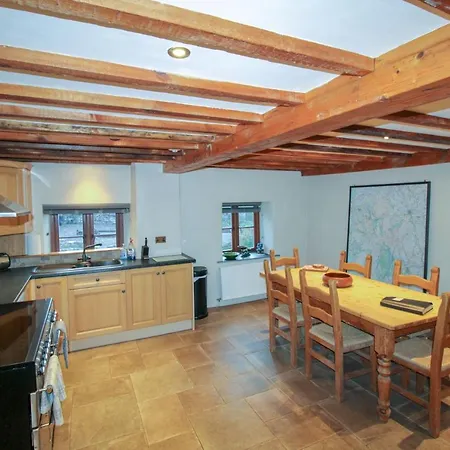 Little Barracks, Characterful In Rural Location Little Strickland