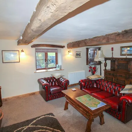 Little Barracks, Characterful In Rural Location * Little Strickland
