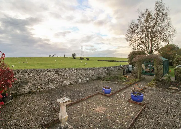 Little Barracks, Characterful In Rural Location * Little Strickland