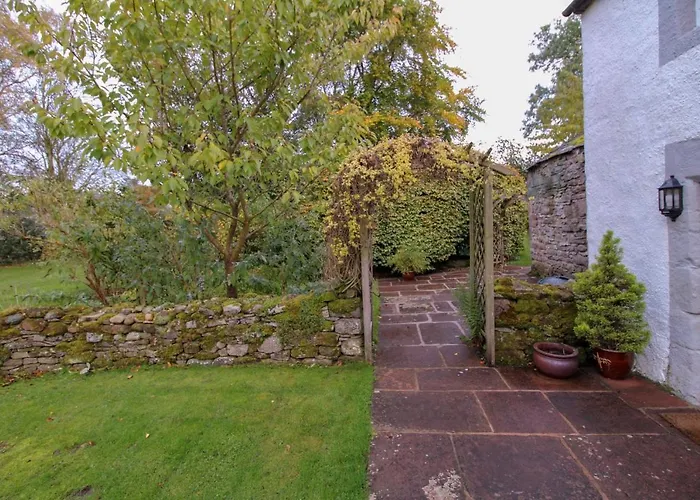 Little Barracks, Characterful In Rural Location Holiday home Little Strickland