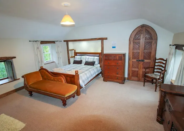 Little Barracks, Characterful In Rural Location Holiday home Little Strickland